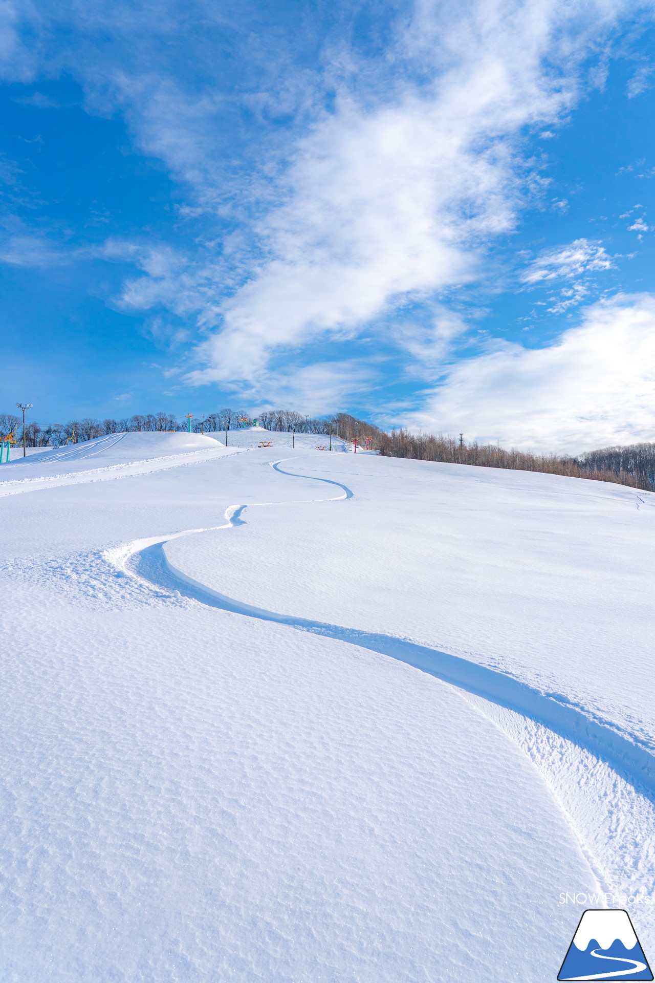 北海道グリーンランドホワイトパーク｜豪雪・岩見沢にもシーズン到来！のんびりメローなパウダーを楽しみましょう♪